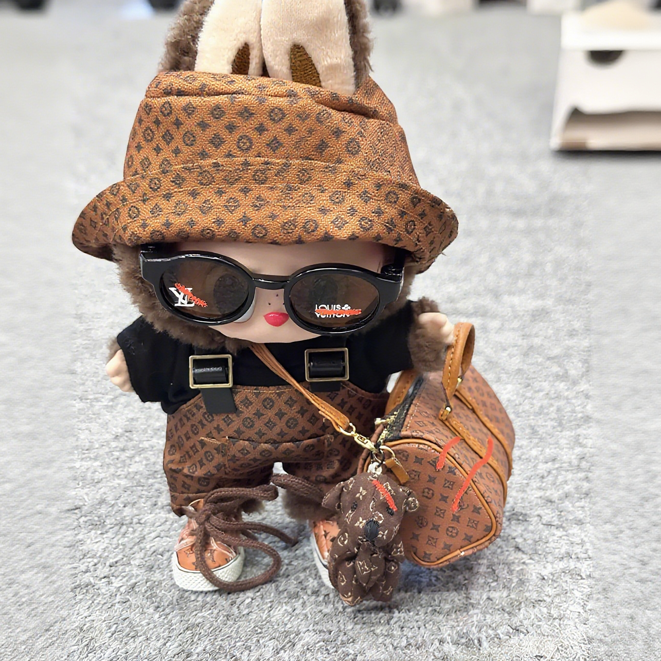 Brown fashionable LV suit for labubu