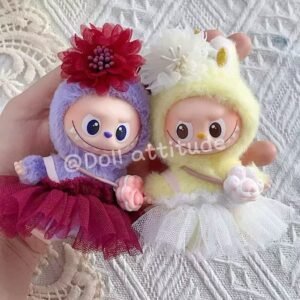 7b9de065bc6d2405f9a9024d3f5efe57 Min Labubu 4.0 clothing