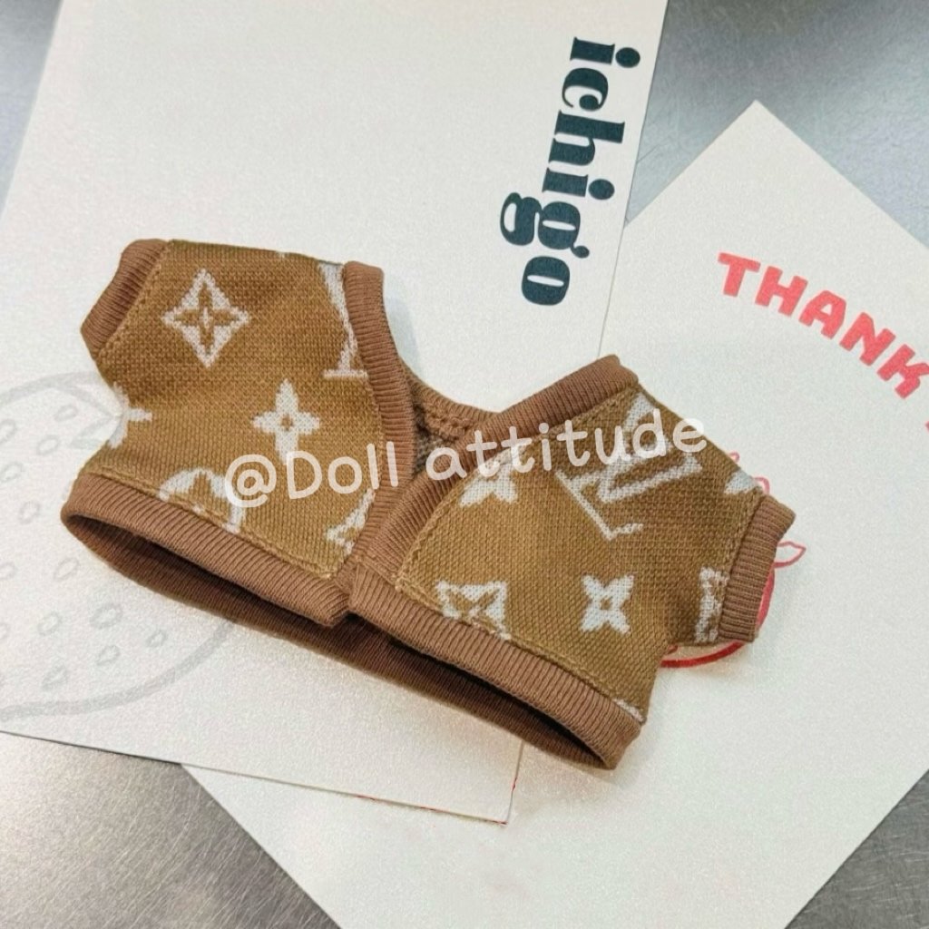 Trendy cardigans are perfect for Skullpanda, Crybaby, and Labubu. - Image 3